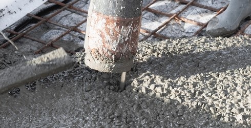 Betonszivattyúzás, betongyártás, betonszállítás: Baksza és Társa Kft.